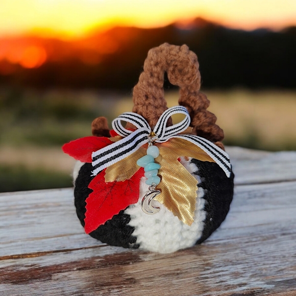 Handmade Crochet Decorative Halloween Pumpkin Decor - Set of 3 - Picture 10 of 10